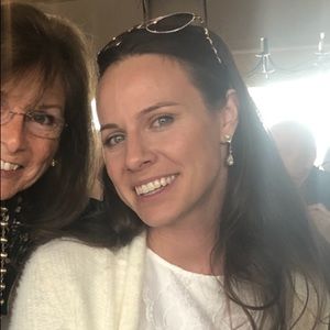 Meet your Posher, Helen